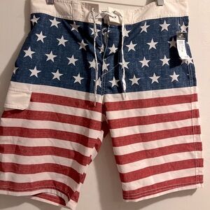 Carbon Mens Board Shorts Size 32 Swim Trunks Red White Blue Stars Stripes NEW